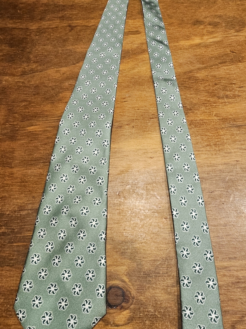 C4, Green Floral Silk Tie - Classic Men's Accessory